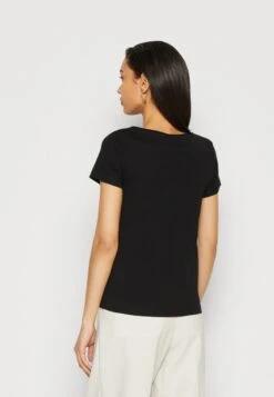 Anna Field 3 PACK - T-Shirt Basic - Black/white/mottled Light Grey -Anna Field Verkäufe 52b55584a4f34fd6b2a6e39ab82a4a70