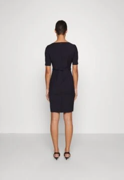 Boss DALEAH - Etuikleid - Dark Blue 8 Boss DALEAH - Etuikleid - Dark Blue -Anna Field Verkäufe 636a80491a5a41a1b4d24a0d73fe6afa