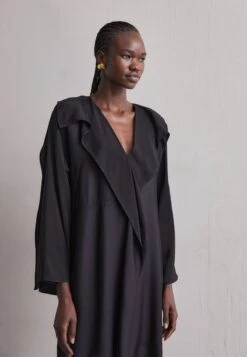 By Malene Birger AVANNA - Freizeitkleid - Black 9 By Malene Birger AVANNA - Freizeitkleid - Black -Anna Field Verkäufe 8f1a1d6f5f5740a687c6ebe2f15cd4ea