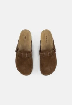 Pier One LEATHER UNISEX - Clogs - Brown -Anna Field Verkäufe e81ec10b1baa426098f203c956f22c98